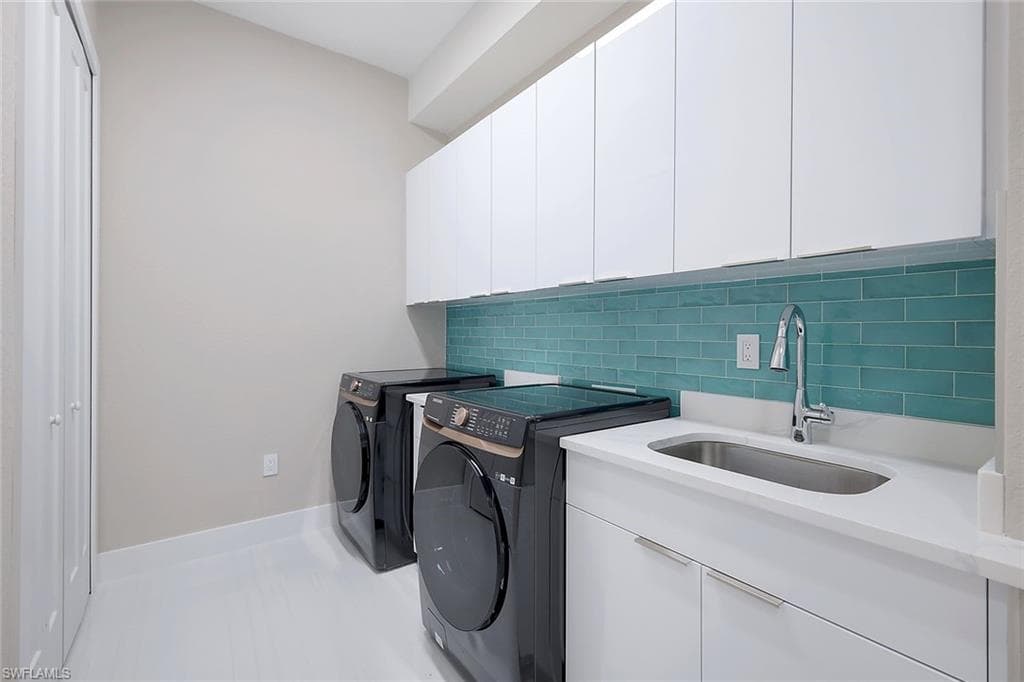 3632 3rd AVE SW-22