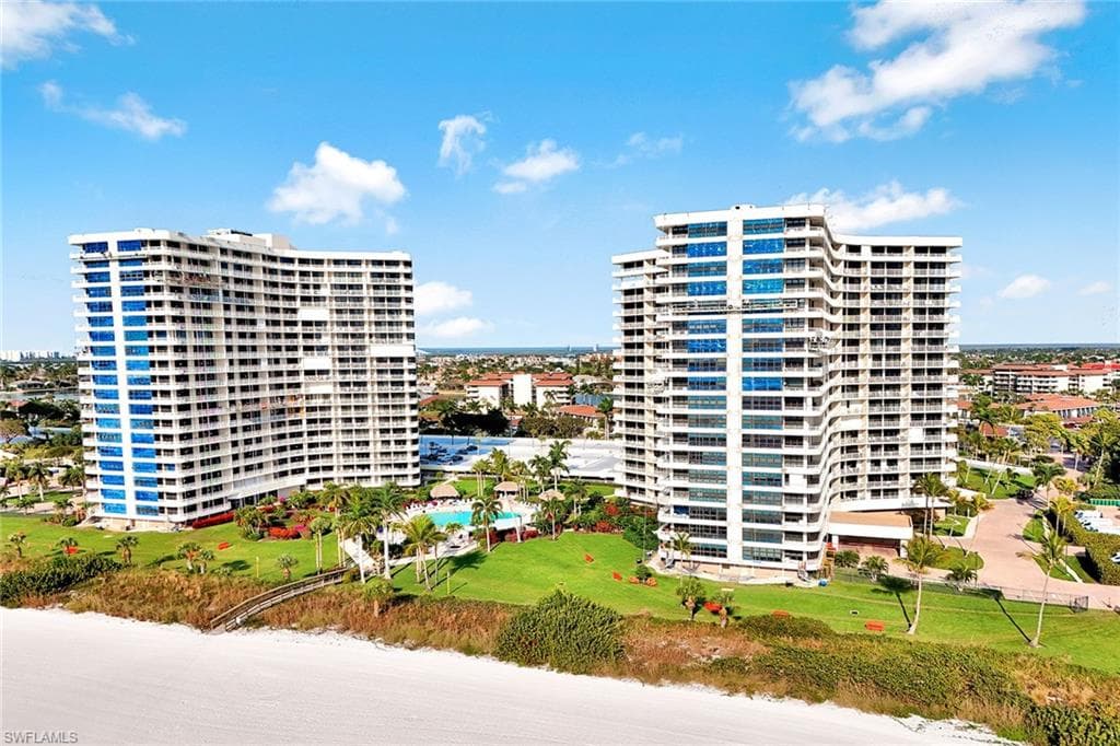 260 Seaview CT 906-26