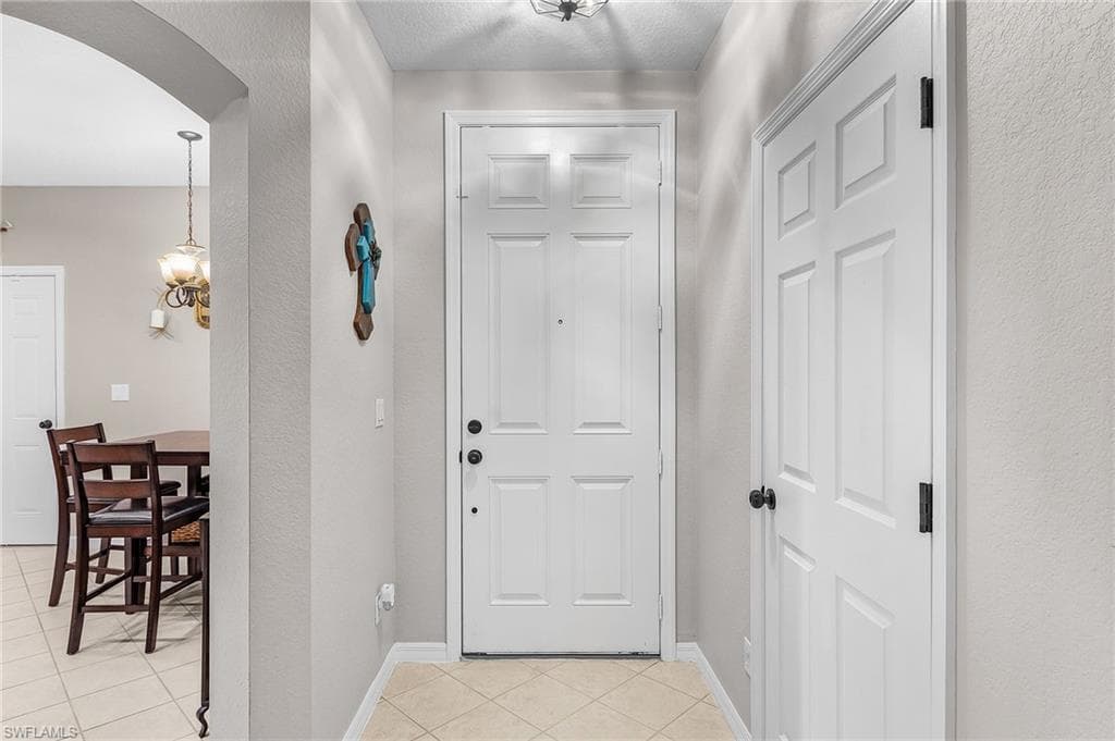 3331 Dandolo CIR-5