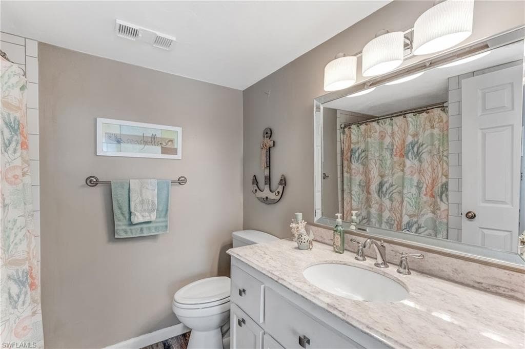 16007 Davis RD 524-16