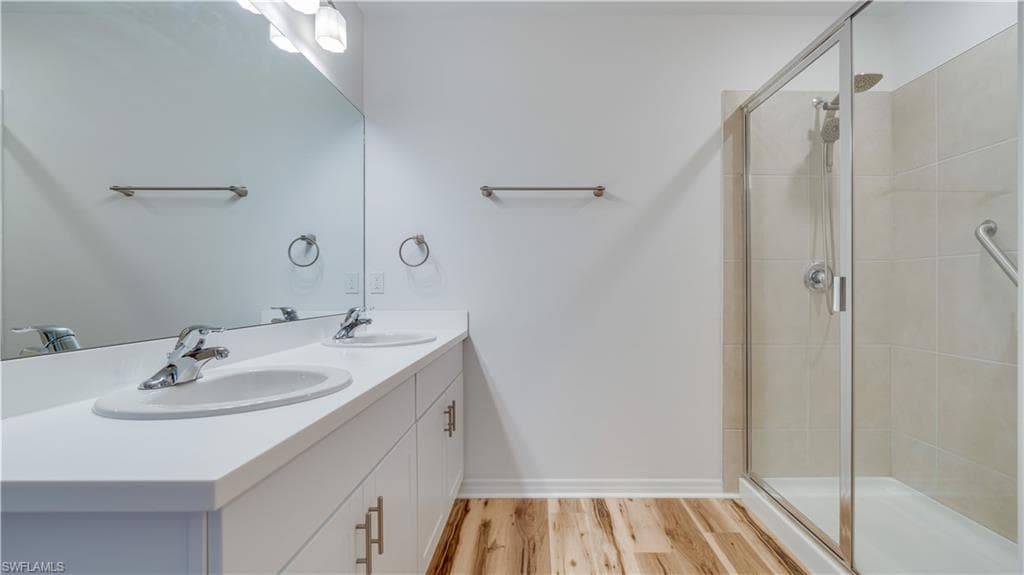 18512 Marlin Kite LN-16