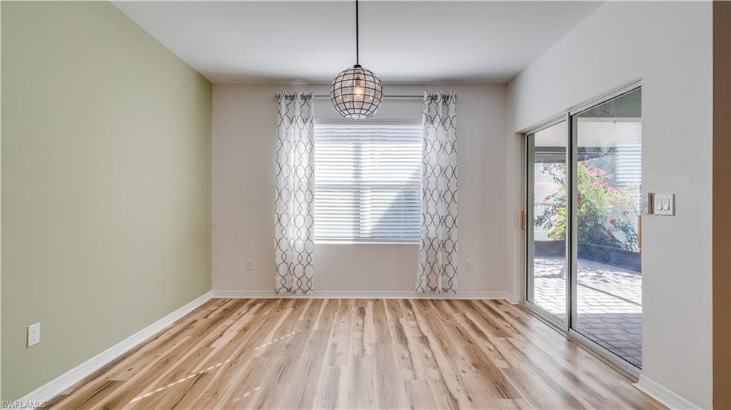 18512 Marlin Kite LN-26