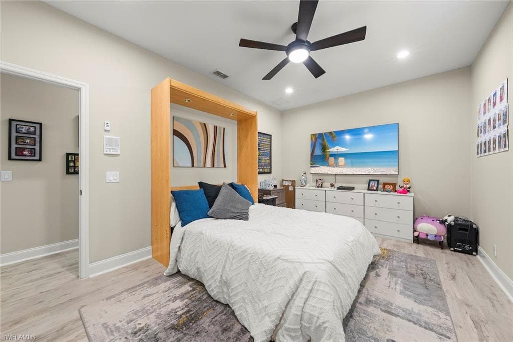 15520 Greenock LN-23