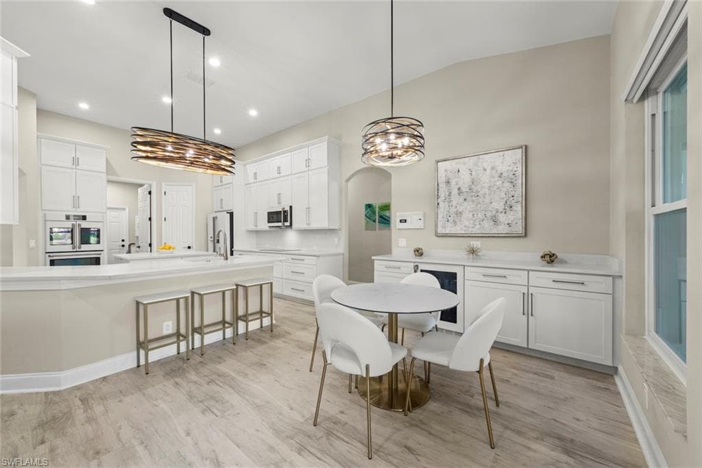 15520 Greenock LN-19