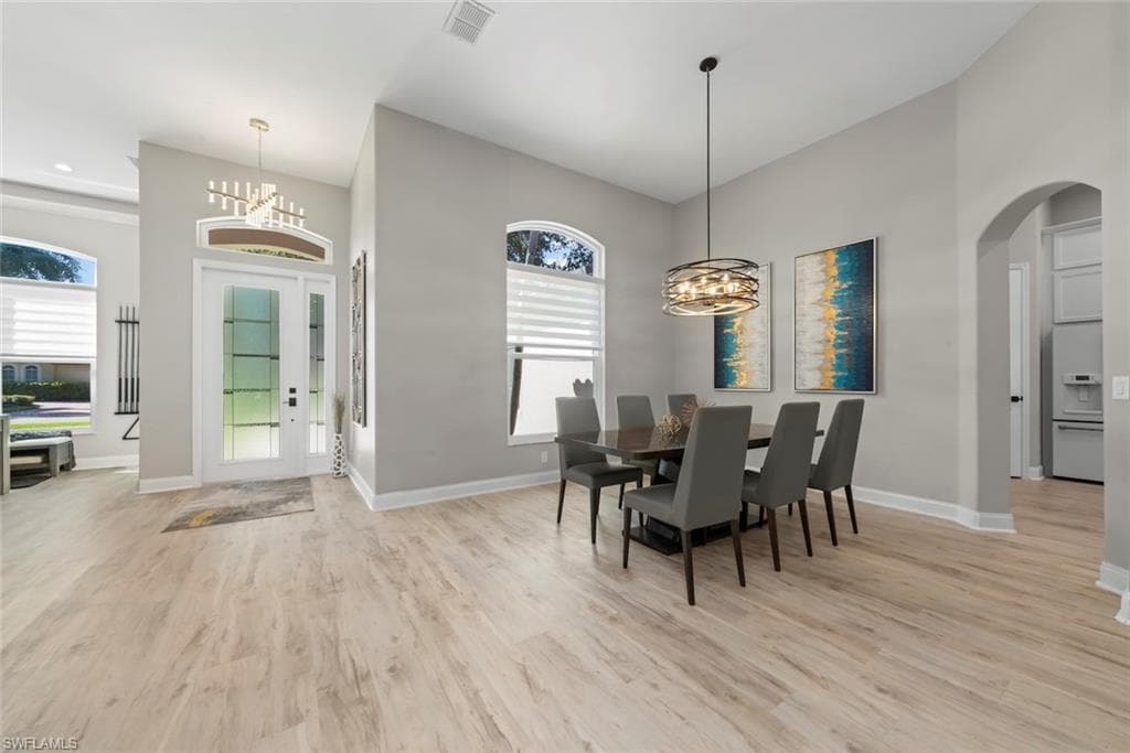 15520 Greenock LN-8