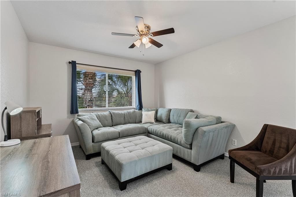 9544 Roundstone CIR-22