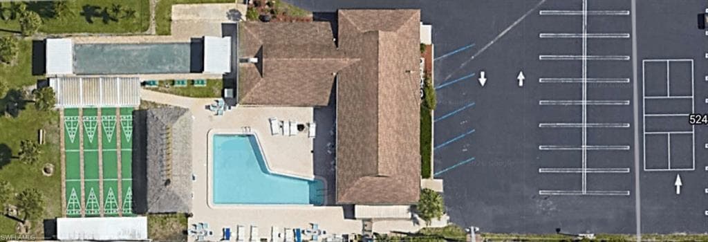 17 Saint Raphael DR-46