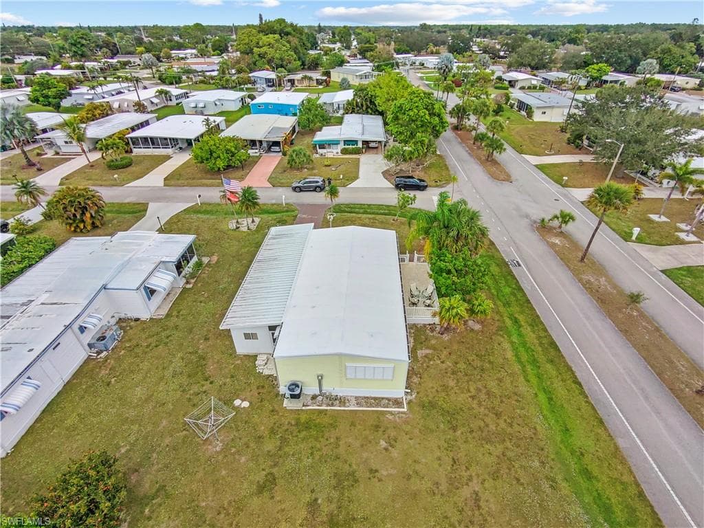 17 Saint Raphael DR-32