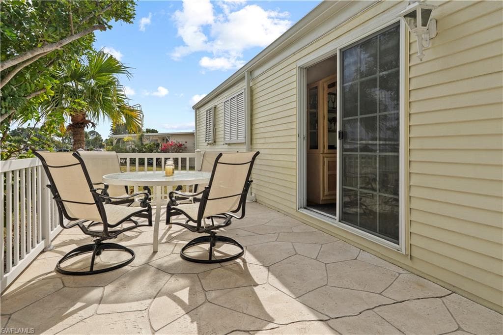 17 Saint Raphael DR-9