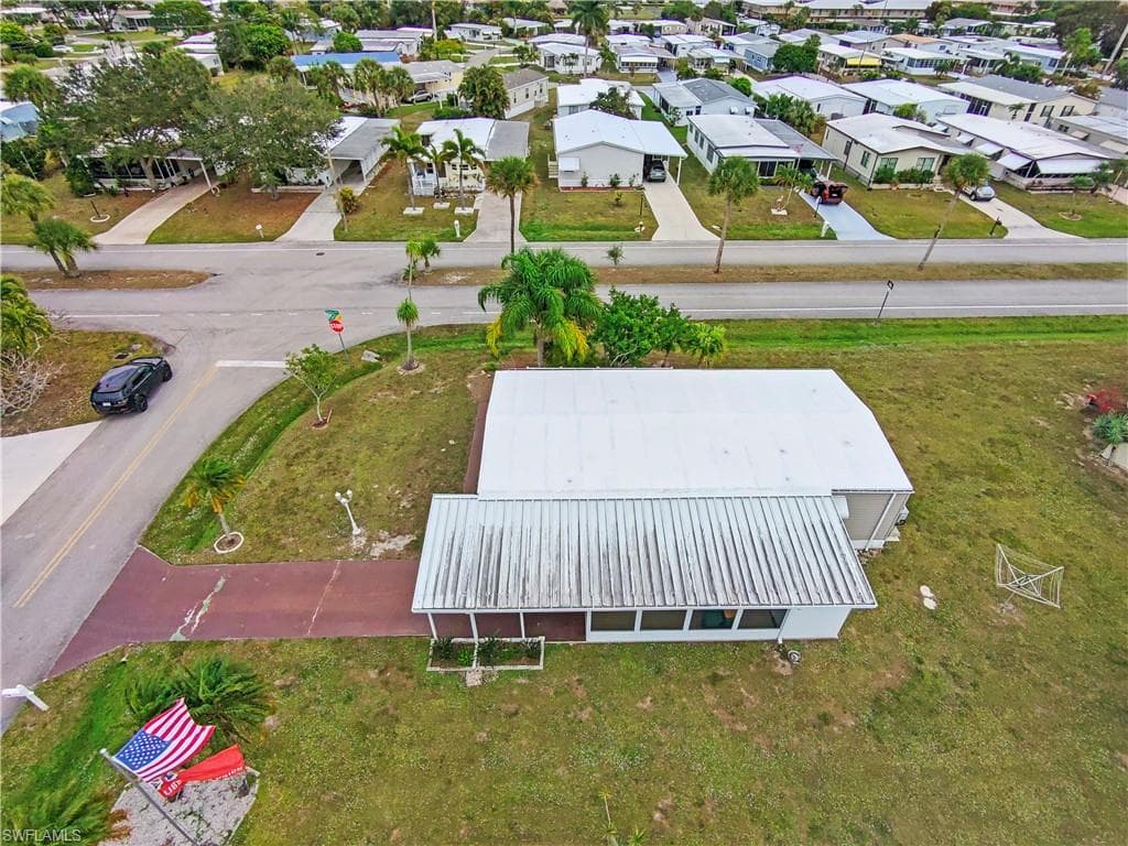 17 Saint Raphael DR-33