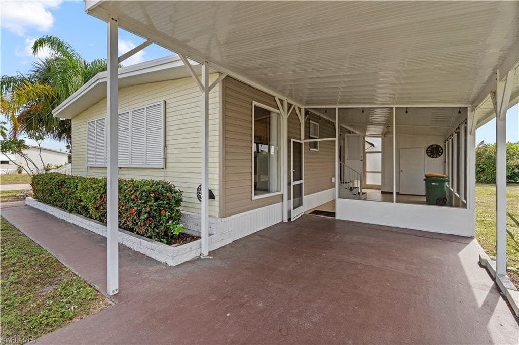 17 Saint Raphael DR-41