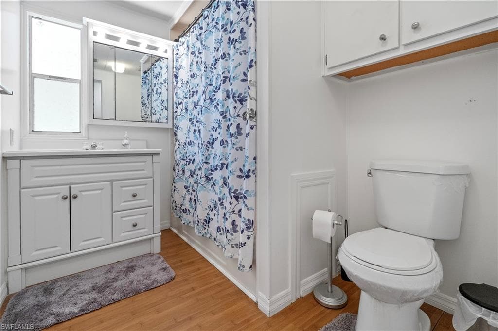 17 Saint Raphael DR-21
