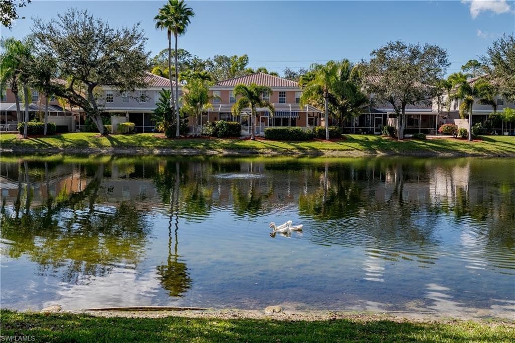 5353 Cove CIR-1
