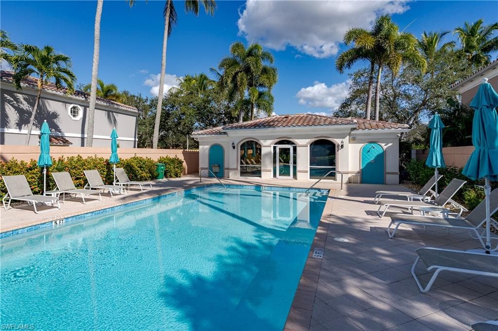 5353 Cove CIR-4