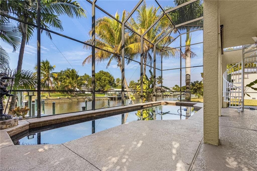 2123 Davis BLVD-23