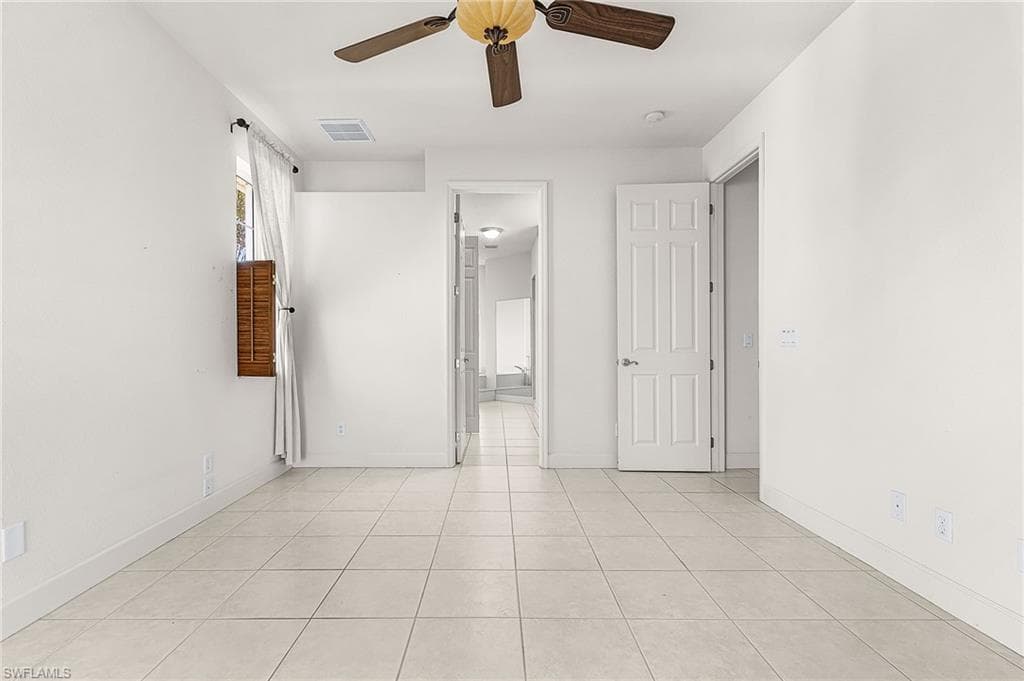 2123 Davis BLVD-10