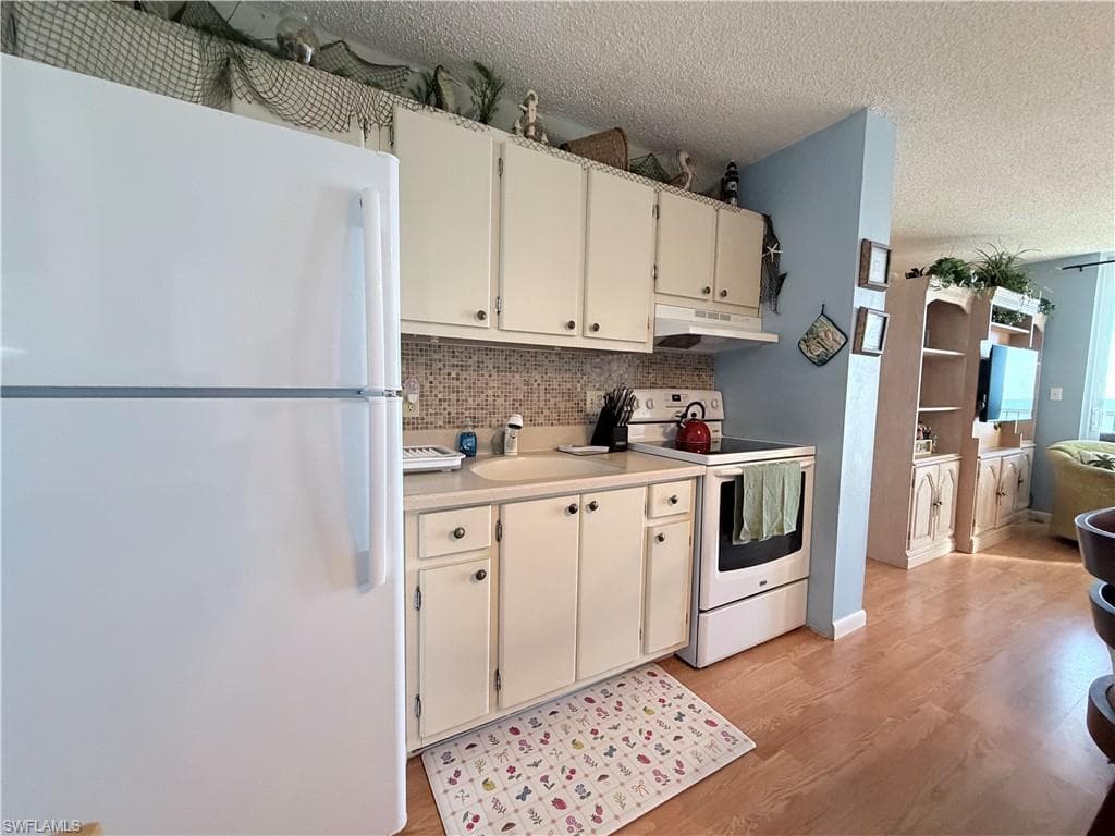 5800 Bonita Beach RD SW 2805-5