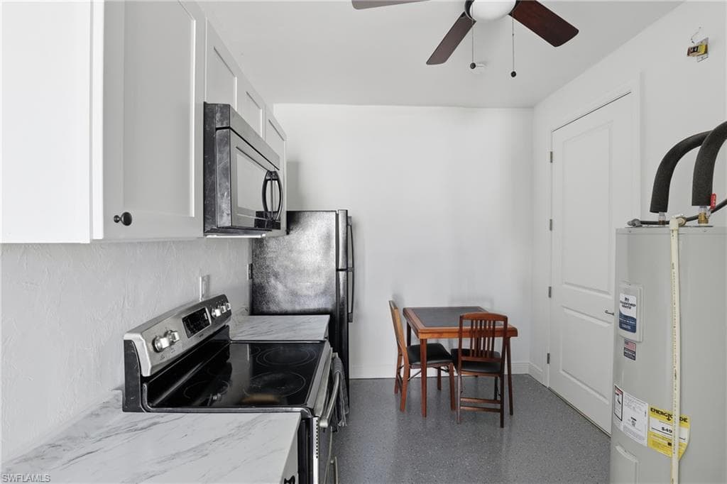 2167 Della DR-31