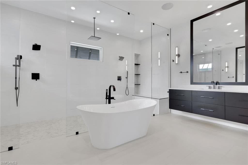 215 1st ST-14