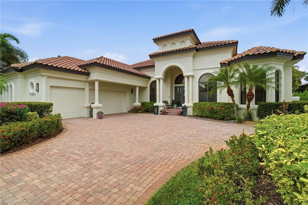 6891 Lakewood Isle DR-28