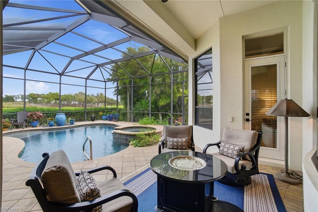 6891 Lakewood Isle DR-25