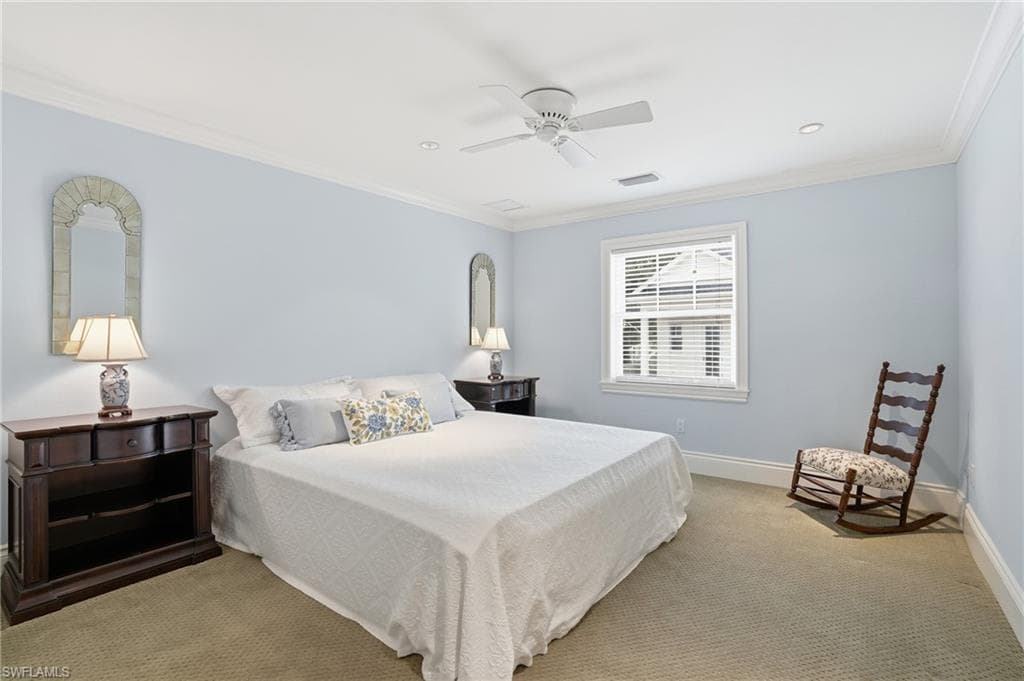 12201 Caisson LN-22