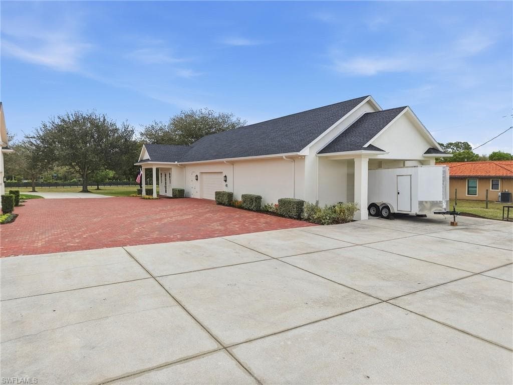 12201 Caisson LN-36