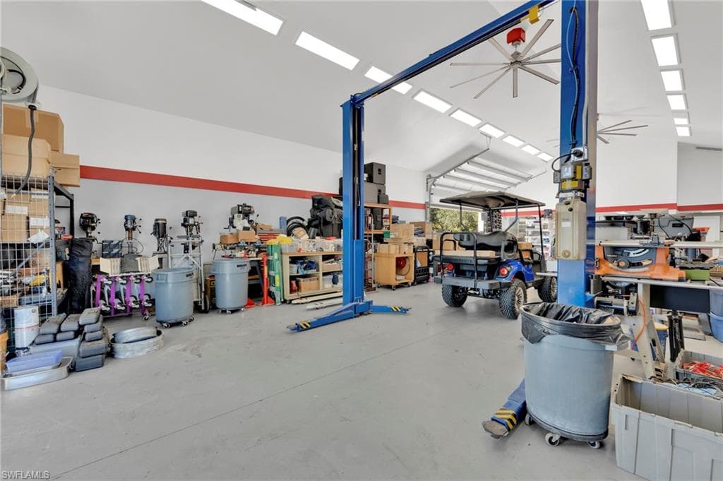 12201 Caisson LN-42