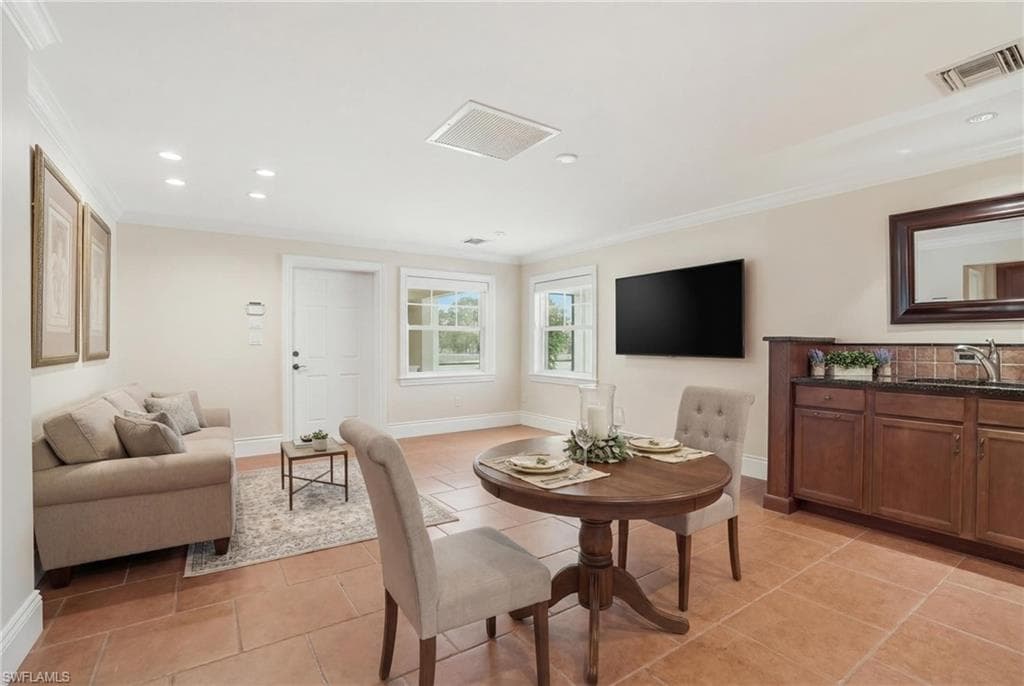 12201 Caisson LN-24