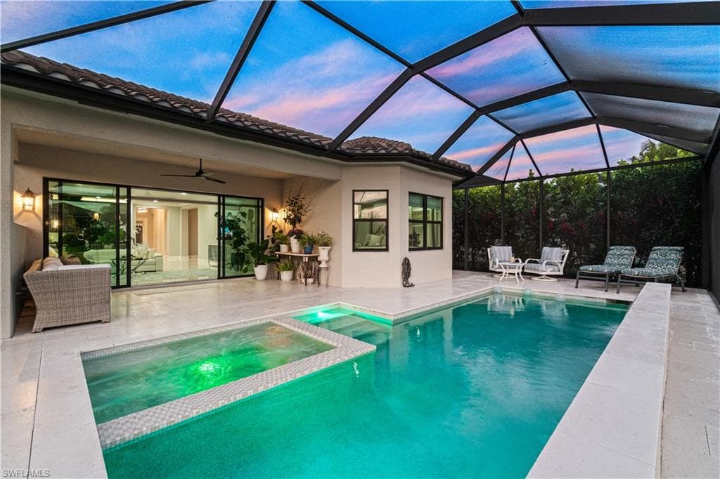 4318 Aurora ST-7