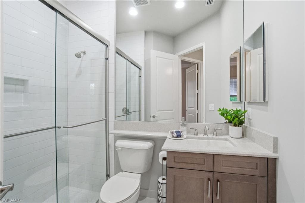 4318 Aurora ST-30
