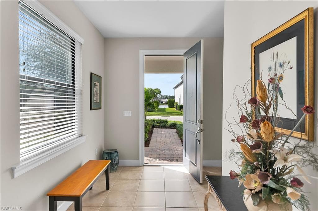 9594 Bexley DR-6