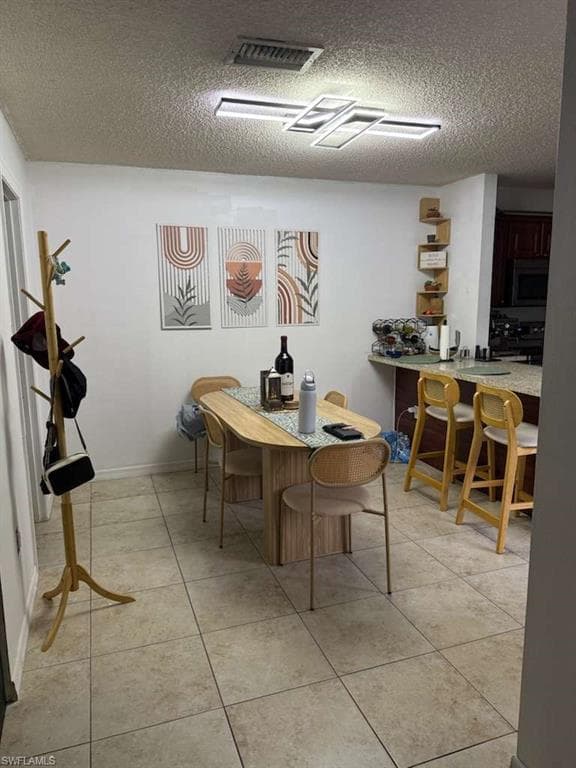 5236 Cedarbend DR 3-5