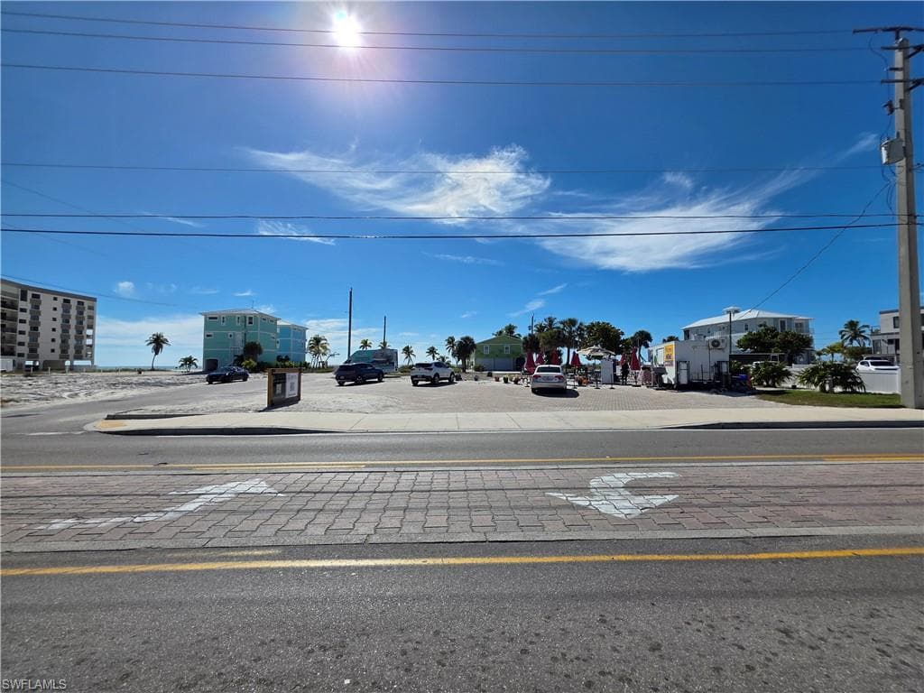 2450 Estero BLVD-10