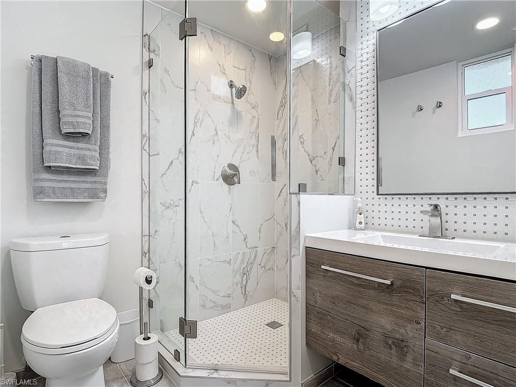 4613 5th AVE 108-16