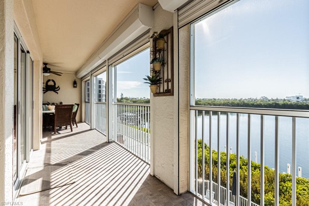 4895 Bonita Beach RD 204-27