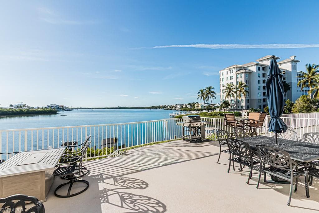 4895 Bonita Beach RD 204-32