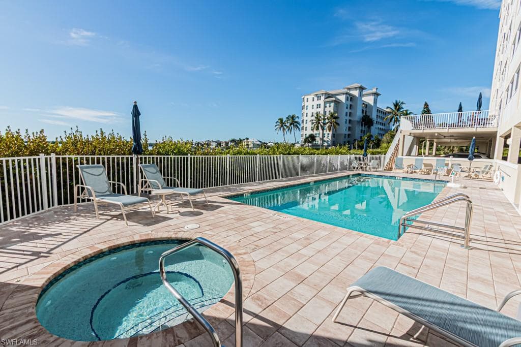 4895 Bonita Beach RD 204-33