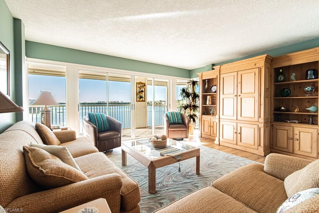 4895 Bonita Beach RD 204-4