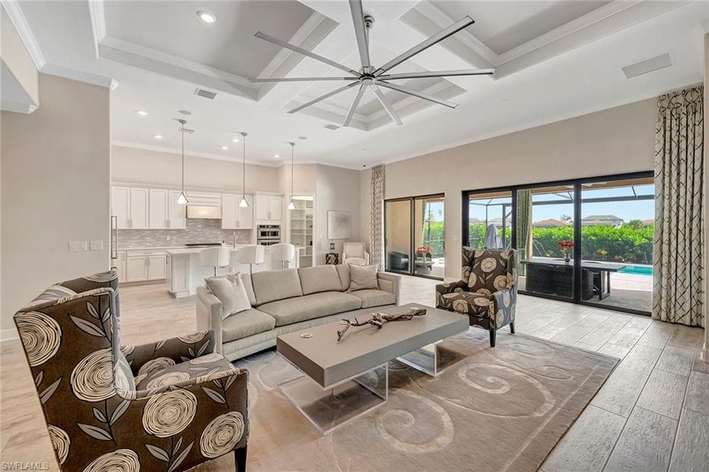 9574 Everglades DR-6