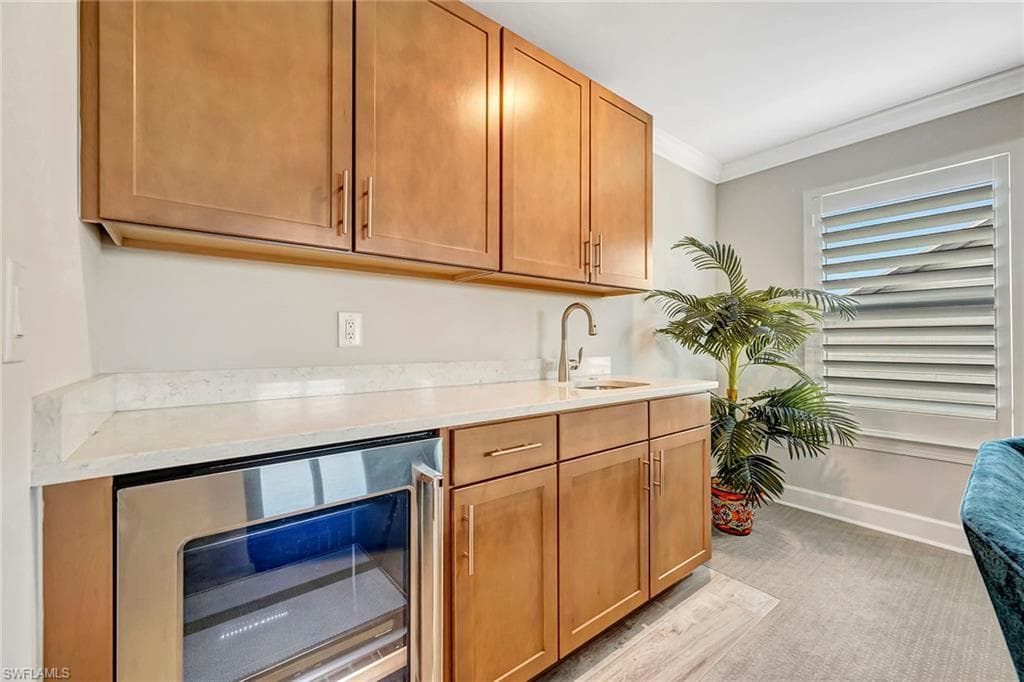 9574 Everglades DR-40
