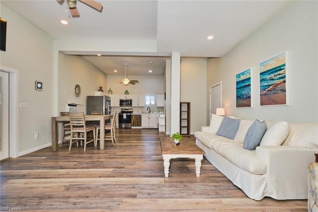950 San Carlos DR-5