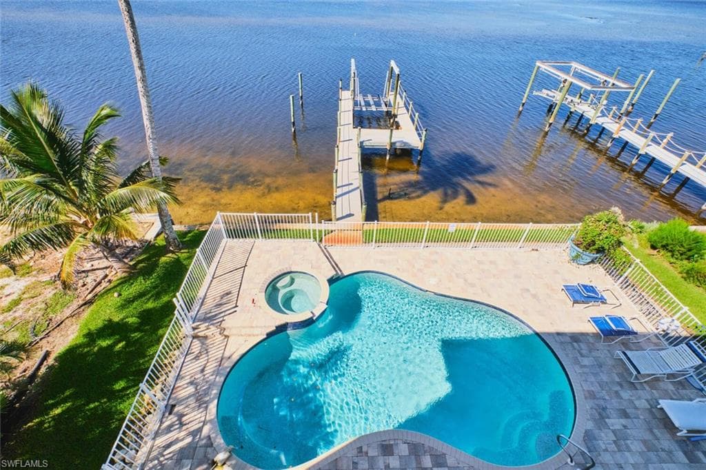 950 San Carlos DR-40