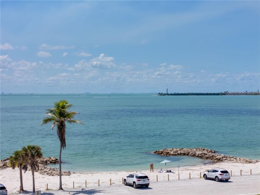 2950 W Gulf DR-11