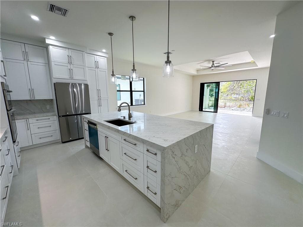 2464 Florida AVE-19