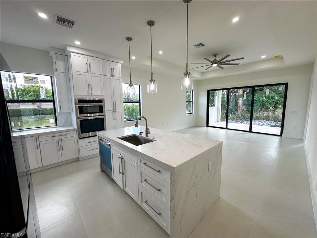 2480 Florida AVE-11