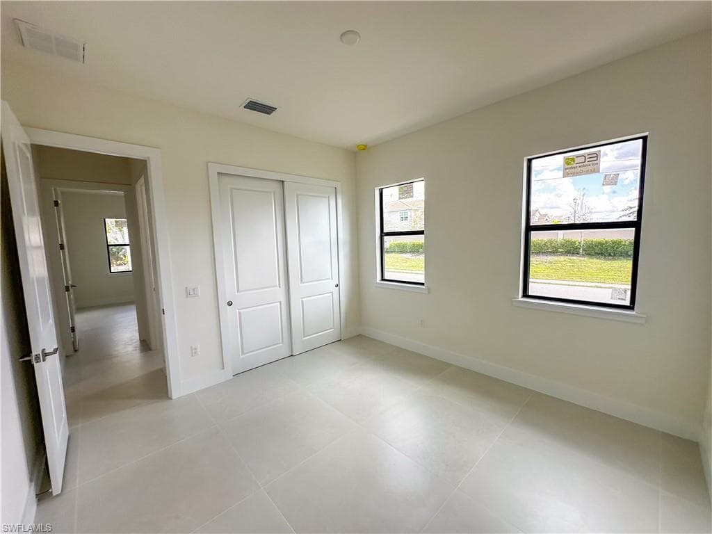 2480 Florida AVE-29