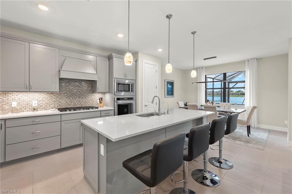 2147 Yellowfin CIR-6