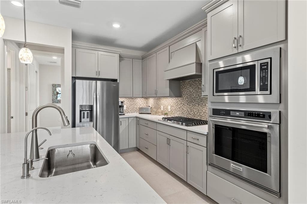 2147 Yellowfin CIR-7