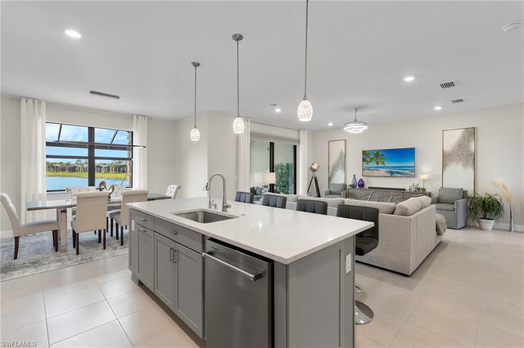 2147 Yellowfin CIR-5